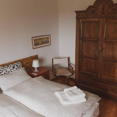 Bed And Breakfast Humus Sapiens Castiglione Chiavarese ภายนอก รูปภาพ