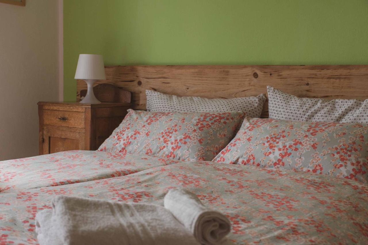 Bed And Breakfast Humus Sapiens Castiglione Chiavarese ภายนอก รูปภาพ