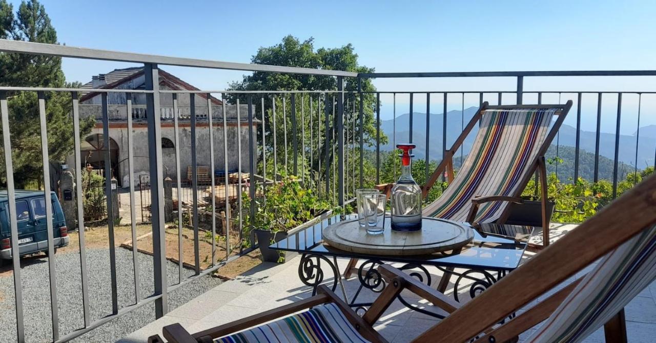 Bed And Breakfast Humus Sapiens Castiglione Chiavarese ภายนอก รูปภาพ